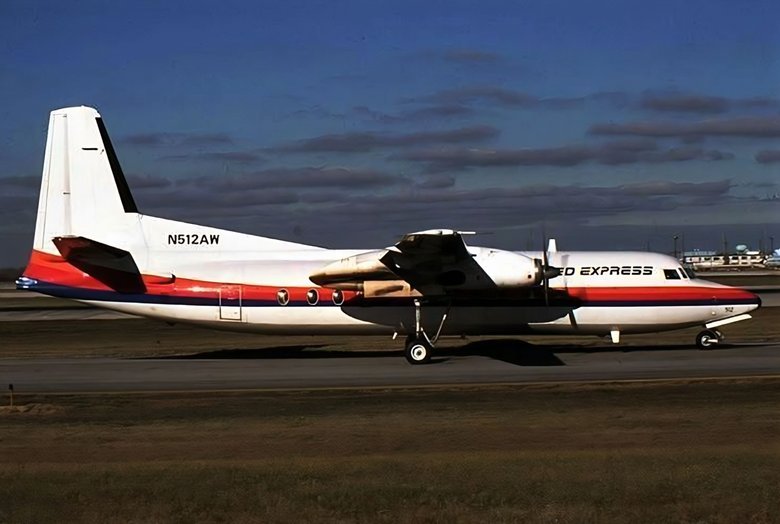 Msn:10691  N512AW  United Express    Del.date  June 1,1986.
Photo JOHN WHITEFIELD COLLECTION.