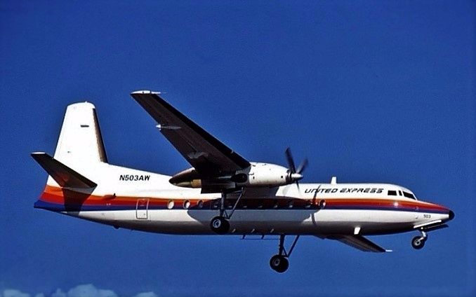 Msn:10671 N503AW  United Express.
Photo with permission from PAUL SIMMONS  Collection.