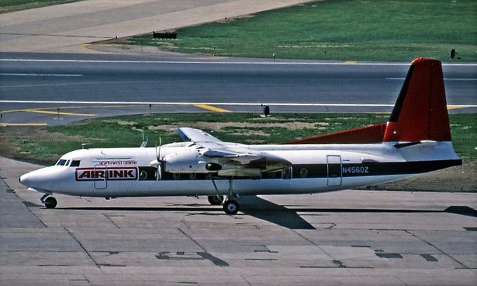 Msn:10431 N4560Z  Northwest Airlink.
Photo DONALD FIELD COLLECTION.