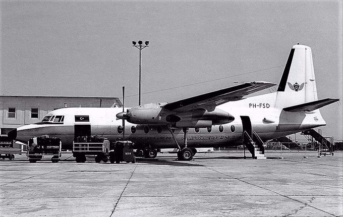 Msn:10137 PH-FSD Libyan Arab Airlines.1966 First colors.
Photo DENNIS W ROBERTSON.