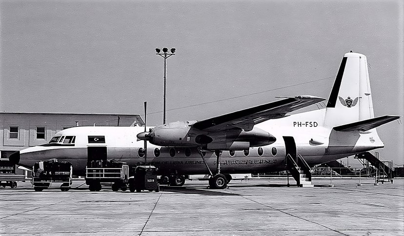 Msn:10137 PH-FSD Libyan Arab Airlines.1966 First colors.
Photo DENNIS W ROBERTSON.