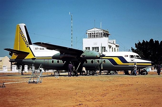 Msn:10192  ST-AAA  Sudan Airways.
Photo JACQUIS GUILLEM COLLECTION.