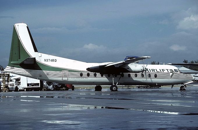 Msn504  N374RD  Airlift International.Re-Regd. February 1,1987
Photo