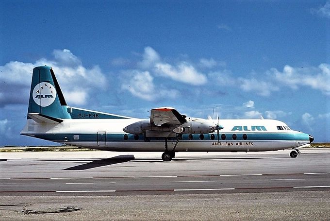 Msn:555 PJ-FHB  Antillean Airlines Del.date June 16,1988.
Photo WILLEM STORM Collection.
