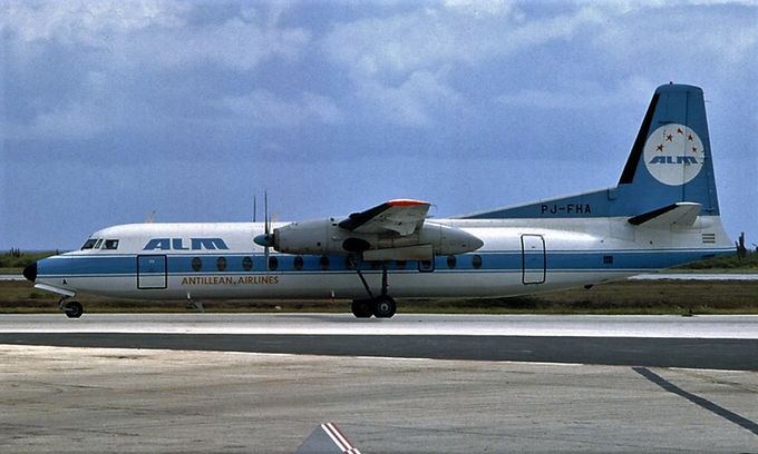 Msn:559 PJ-FHA  Antiiiles Airlines.
Photo WILLEM STORM Collection.