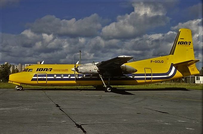 Msn:520  F-GCLQ  IONA National Airways.1990.
Photo KRIJN OOSTLANDER Collection.
