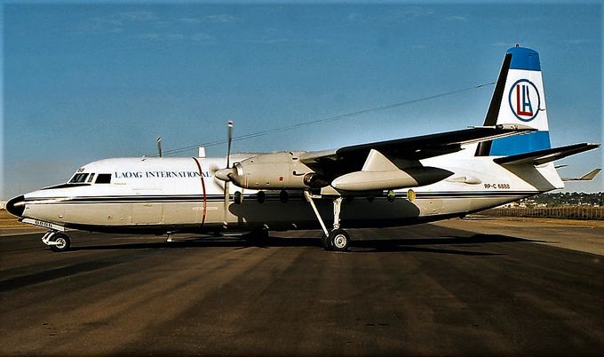 Msn:10169  RP-C6888  LAOAG  international Airlines  Del.date July 22,1995.
Photo  BILL JONES COLLECTION.