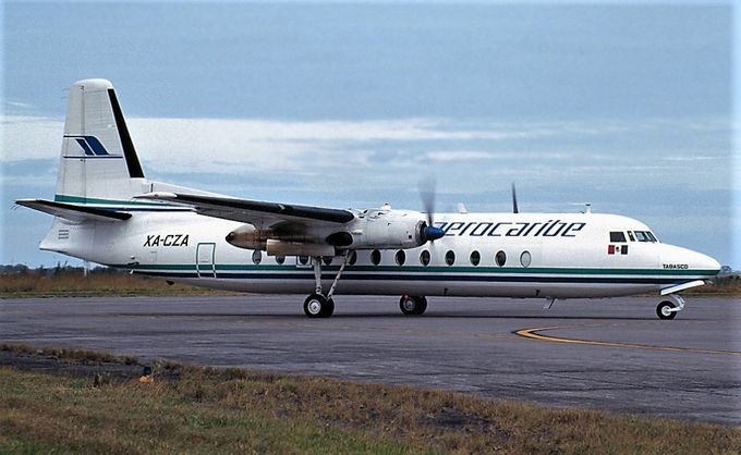 Msn:577  XA-CZA  Aerocaribe  1987.
Photo AUGUSTO GOMEZ ROJAS.