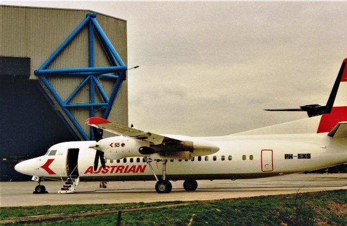 Msn:20144 PH-EXS  Austrian Airlines 1989.
Photo with permission from  A.J.ALTEVOGT.