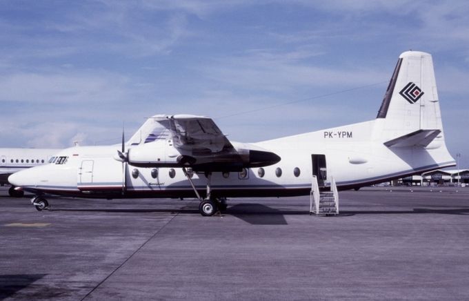Msn:10415  PK-YPM  Trigana Air Service Del.date September 22,1993.
Photo REINHARD SCHIDT.
