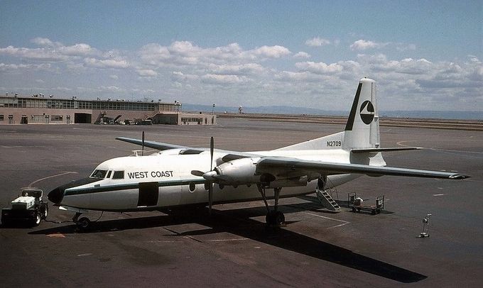 Msn:26  N2709  West Coast Airlines Del.date March 23,1963.
Photo  THEO VAN DER VELDE Collection.