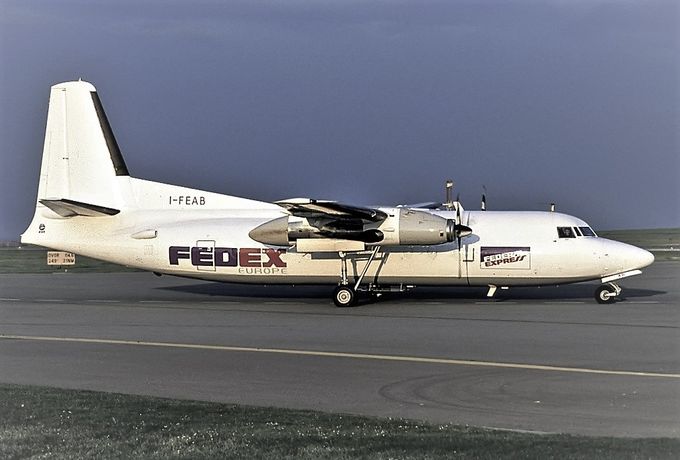 Msn:10386  I-FEAB  Leased from MiniLiner to Fedex Europe.February 15,1990.
Photo J.LAPORTE.