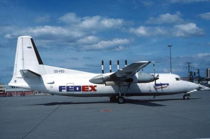 Msn:10350  OO-FEG  FEDEX Express Europe  Del.date January 11,1990.
Photo JACQUES DE BELJAARS COLLECTION.