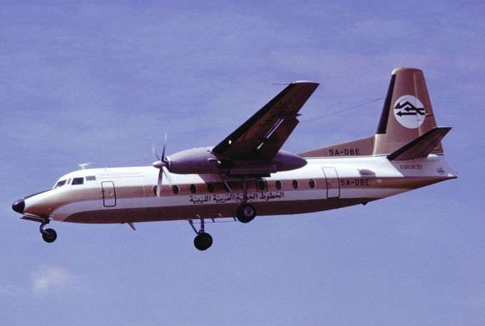 Msn:10275  5A-DBE  Libyan Arab Airlines. Regd.April 1,1974.
Photo via WERNER FISHDICK 1979.