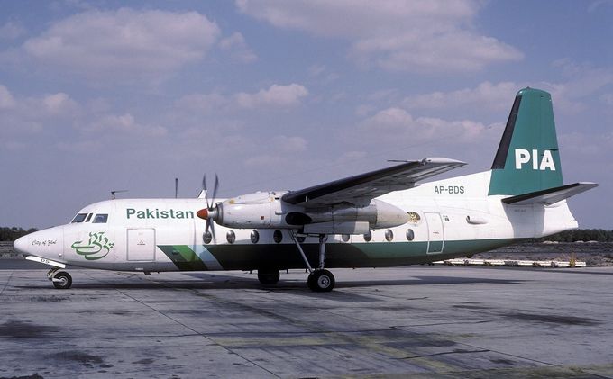 Msn:10133  AP-BDS  Pakistan International AL  Del.date  February 7,1990.
Photo ROLF WALLNER.