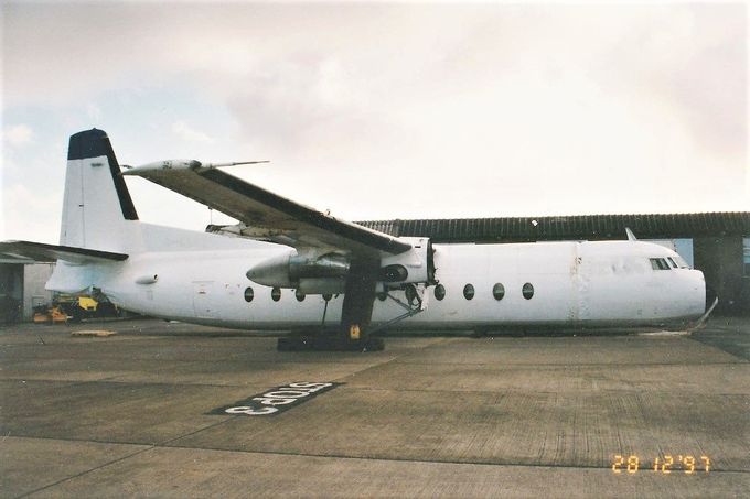 Msn:10558  G-BNCY  Air UK  Del.date  November 5,1986.
Photo  MIKE STEDMAN.