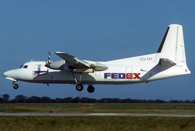 Msn:10419  OO-FEF  FEDEX Europe  Del.date August 14,1991.
Photo  PETER  HULST COLLECTION.