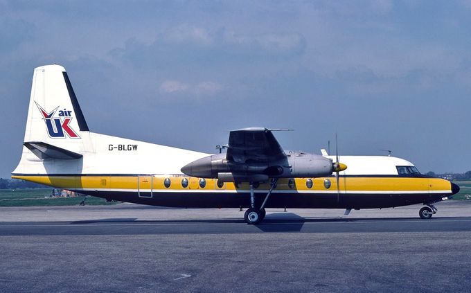 Msn:10231 G-BLGW  Air UK (Air Anglia colors) Regd.February 4, 1982.
Photo with permission from RICHARD VANDERVOLD. 