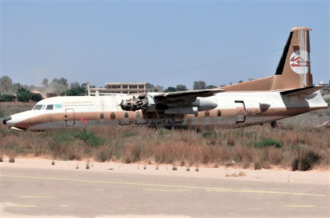 Msn:10611  5A-DJF  Libyan Arab Airlines  1991.
Photo  CHRIS SMITH.