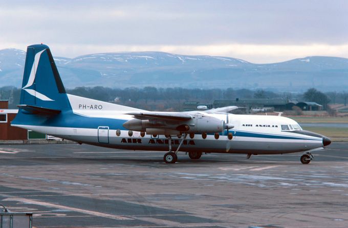 Msn:10270  PH-ARO  Air Anglia Ltd  (Linair colors) Lsd November 12,1976.
Photo KRIJN OOSTLANDER COLLECTION.