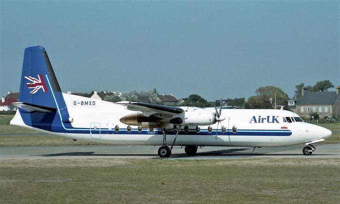 Msn:10417  G-BMXD  Air UK  Del.date October 7,1986.
Photo with permission from  SIMON BROOKE.