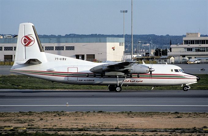 Msn:10543  7T-VRV  Air Algerie  Del.date June 1,1983.
Photo with permission from TONI MARIMON.
