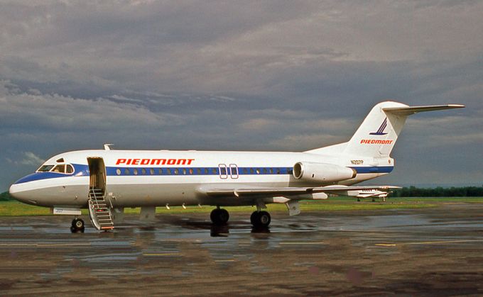 Msn-11230  N207P  Piedmont Airlines  Del.date  April 1,1986.
Photo  
