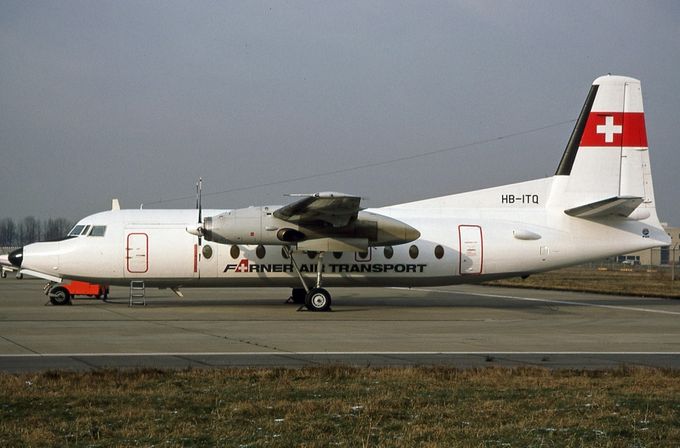 Msn:10295  HB-ITQ  Farner Air Transport  Del.date November 5,1990.
Photo  DANNY GREW.(January 4,1993)