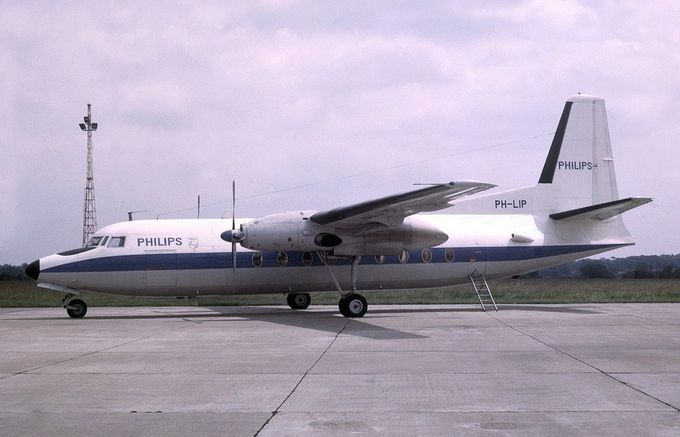 Msn:10198  PH-LIP  Philips (Flight)  Del.date  April 7,1962.
Photo  