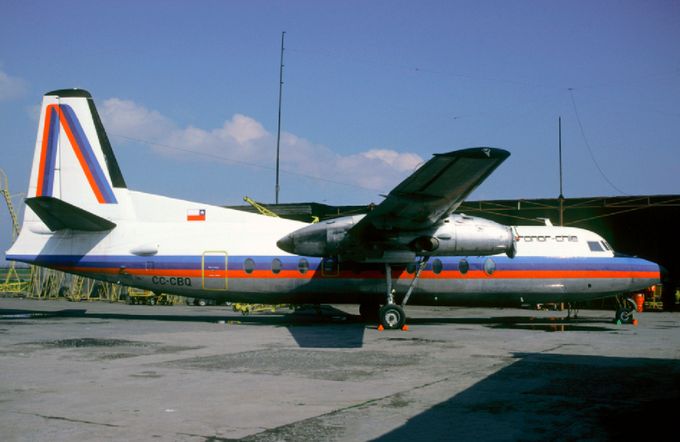 Msn:76  CC-CBQ  AeroNor Chile  Del.date  August 16,1978.
Photo  KRIJN OOSTLANDER  COLLECTION.