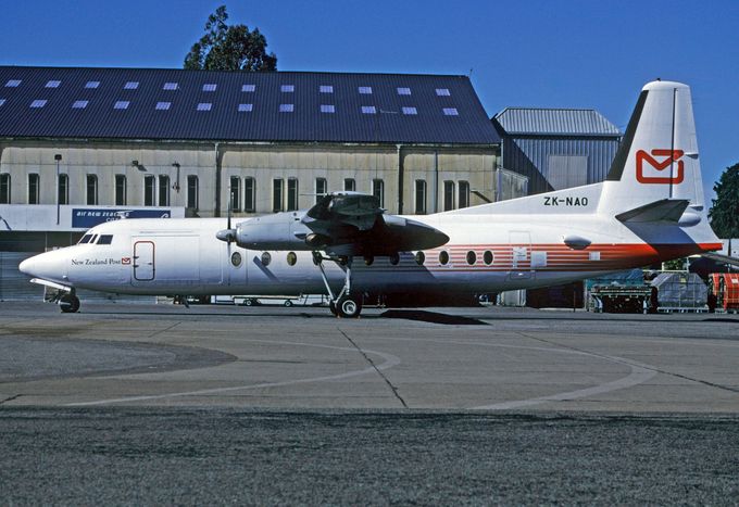 Msn:10364  ZK-NAO New Zealand National Airways Corp.   Del.date August 7,1973.
Photo with permission from JOHN MOUCE COLLECTION.(Photo Date August 16,1973)
