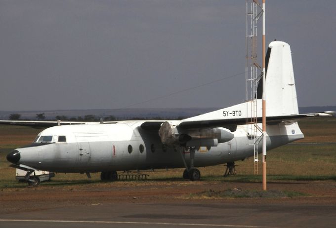Msn:10154  5Y-BTD  Imaatong South Sudan Airlines Del.date September 1,2005.
Photo BILL CUMMINGS COLLECTION.