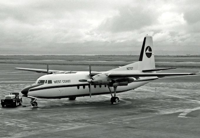 Msn32  N2707  West Coast Airlinens. December 12,1961.
Photo JON PORTER.