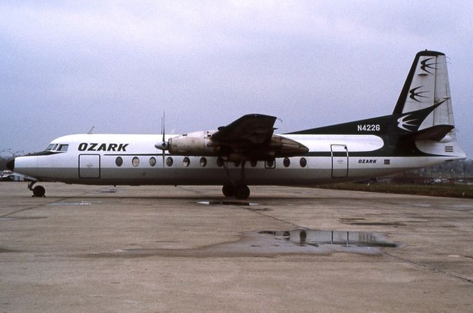 Msn:546  N4226  Ozark Airliners  Del.date  May 18,1967.
Photo  with permission from  DANNY GREW (Photo date  March 31,1980)