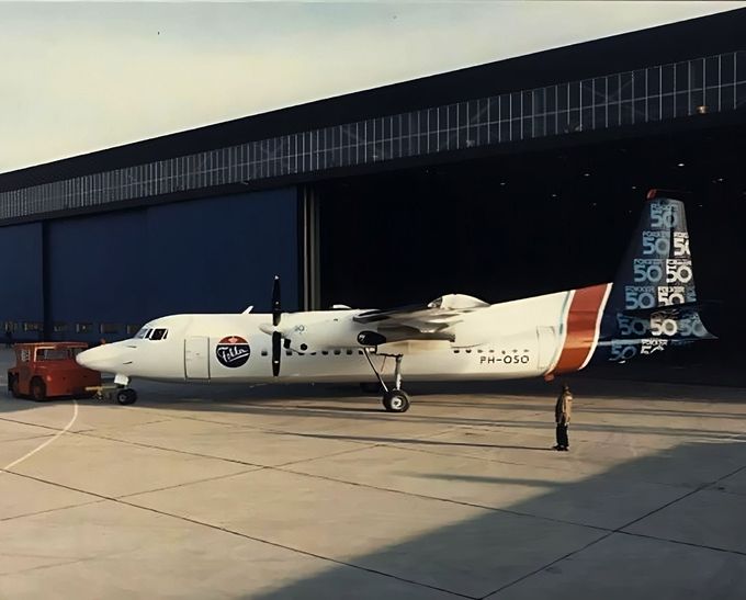 Msn:10685  PH-OSO  Fokker BV  First Flight. December 12,1985.1st Prototype.