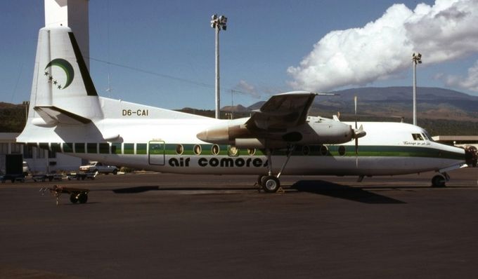 Msn:10203  D6-CAI  Air Comores  Regd. May 30,1984.
Photo  MICHAEL PARKINGSON.