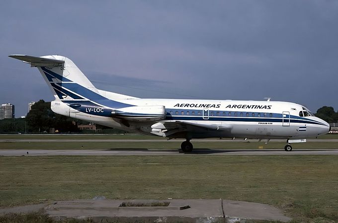 Msn:11083  LV-LOC  Aerolineas Argentinas  Del.date February 13,1975.
Photo CARLOS AY  (April 7,1990)