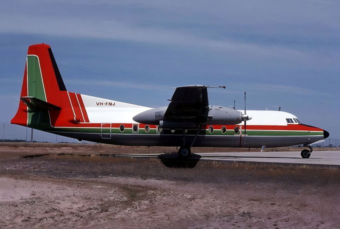 Msn:10264 VH-FNJ  Comair. Del.date November 28,1980.
Photo with permission from JOHN MOUNCE COLLECTION.