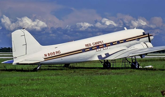 C-47A  N800RC  Msn:25449/14004  Red Carpet Flying Services.
Photo with permission from MICHAEL BERNHARD.(May 22,1980)